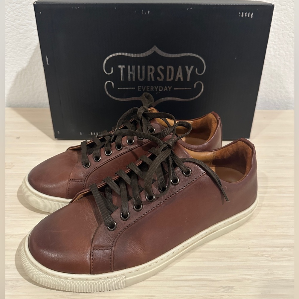 Thursday Everyday Premium Brown Leather Low Too Sneakers Womens 8 EUC